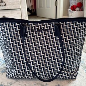 lululemon athletica Geometric Navy and White Tote